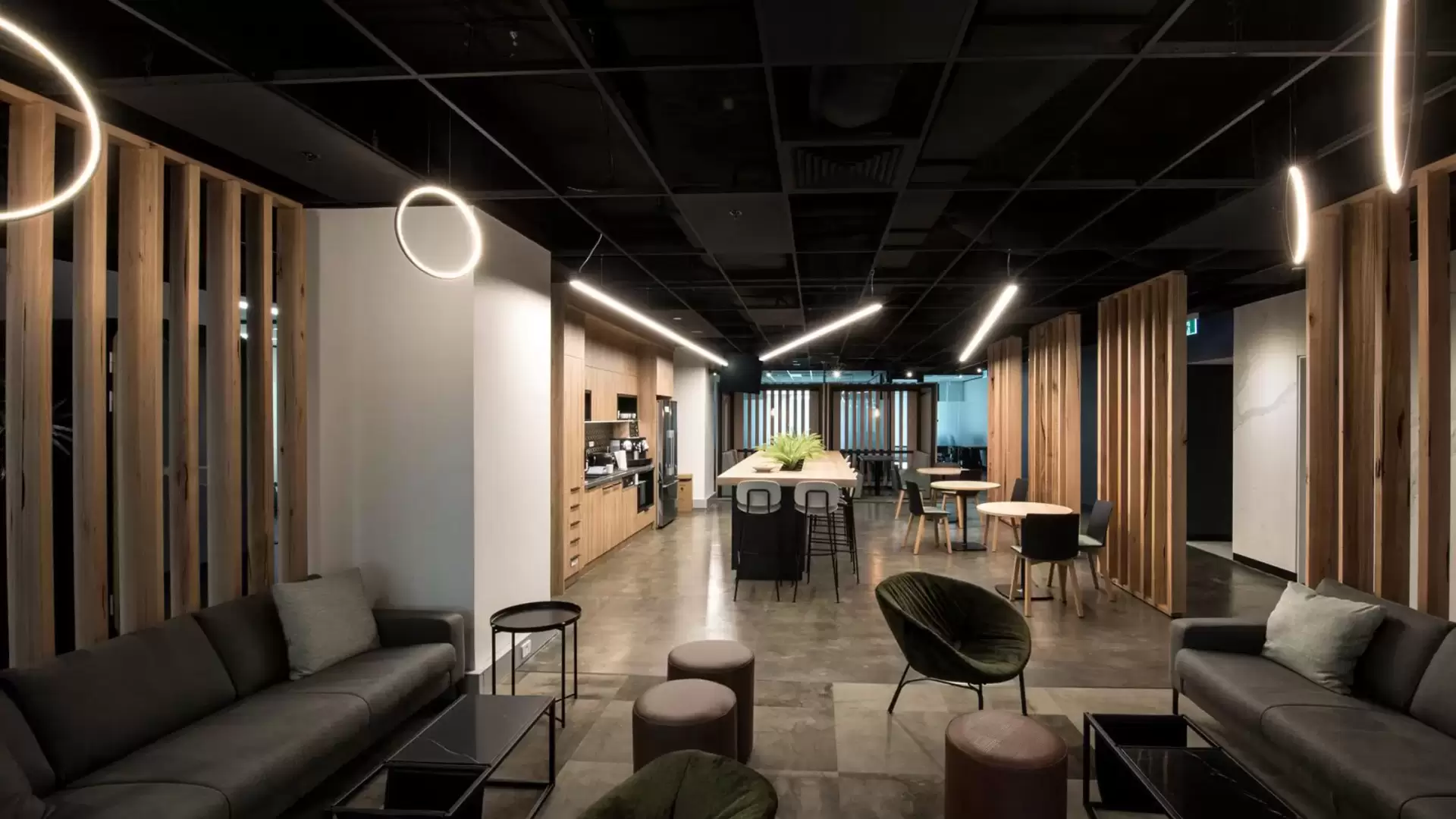 Commercial Builder